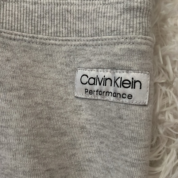 calvin klein joggers - Picture 4 of 5